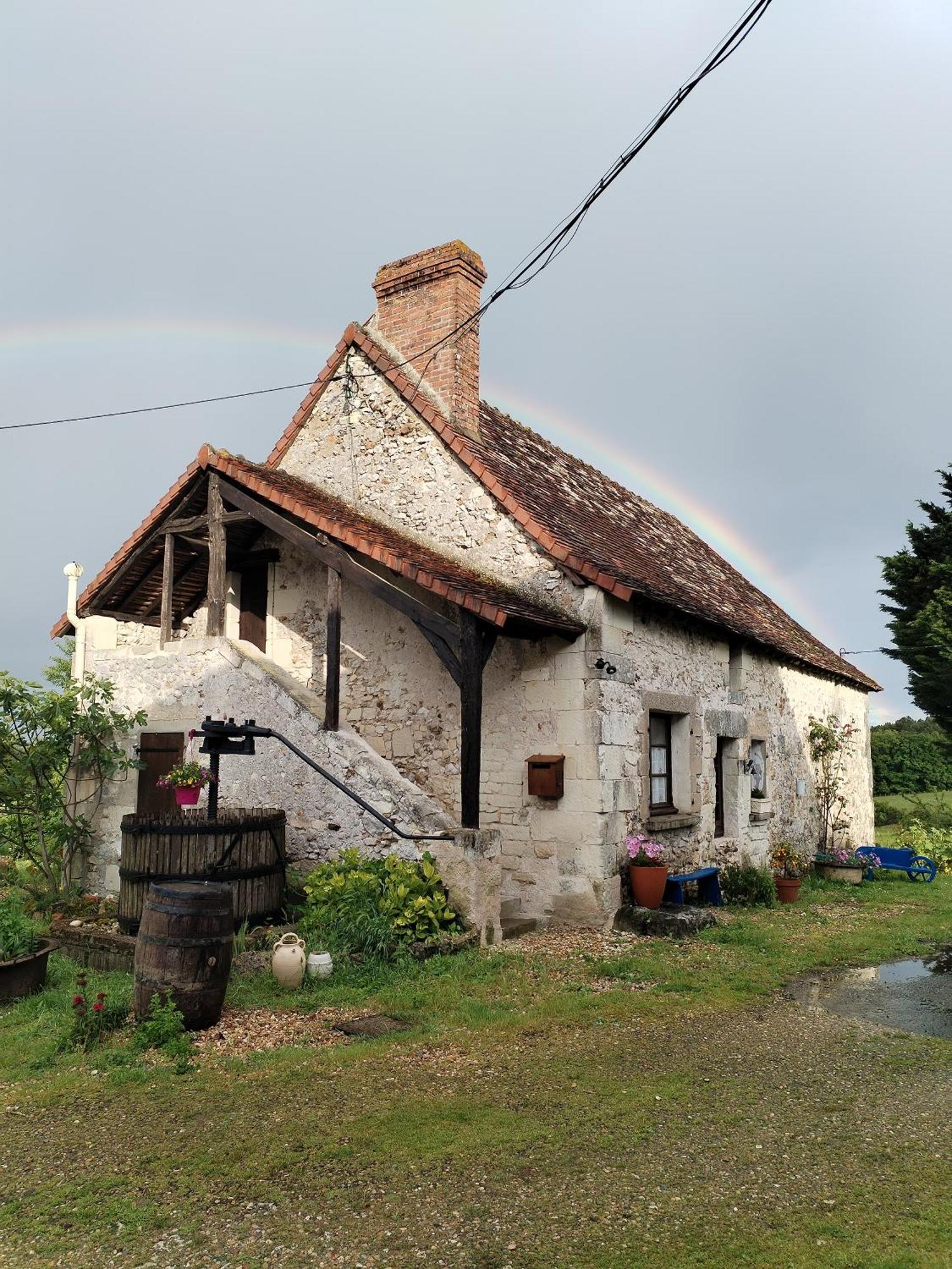 Gite 4 Pers, Jacuzzi, Piscine, Proche Futuroscope, Calme Et Nature A La Roche Posay ラ・ロッシュ・ポゼ エクステリア 写真